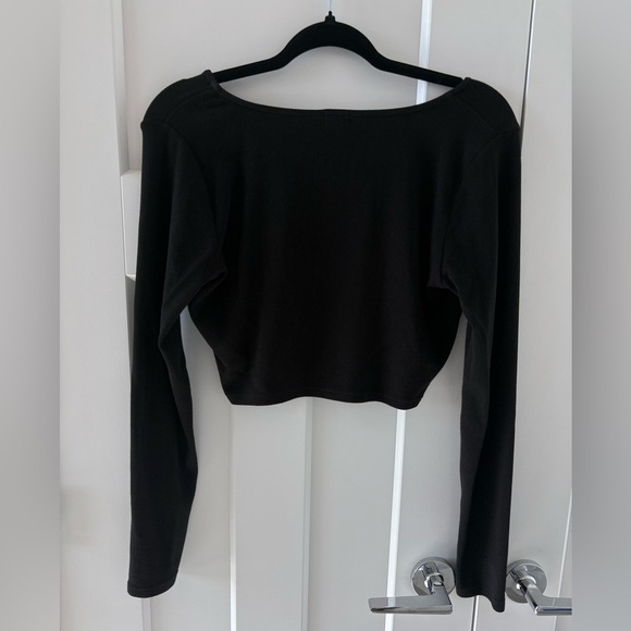 Garage Cropped Long Sleeve Top - Picture 4 of 4